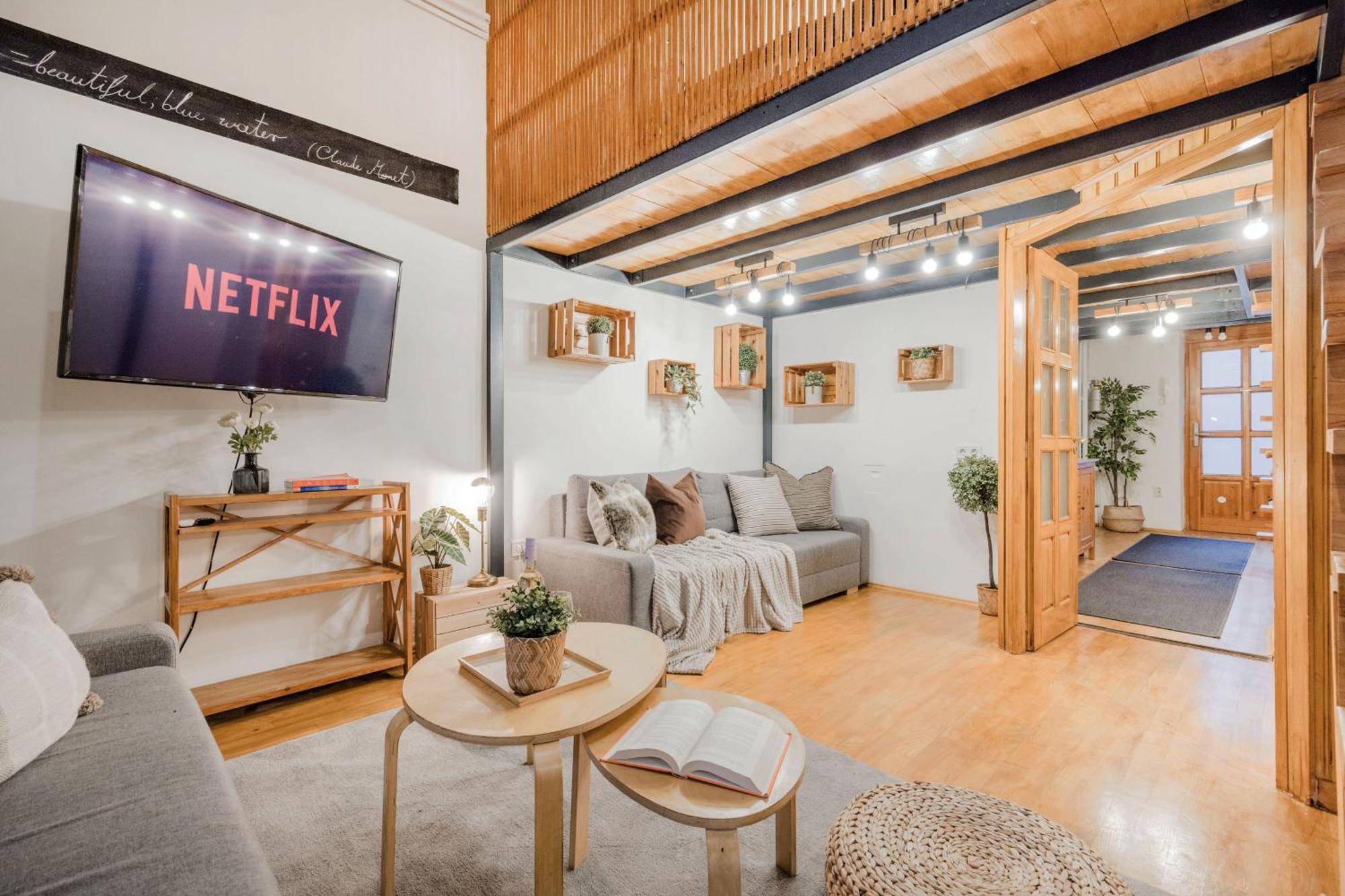 Wellness Wonderland: Garden, Sauna, Jacuzzi In Cbd Budapešť Exteriér fotografie