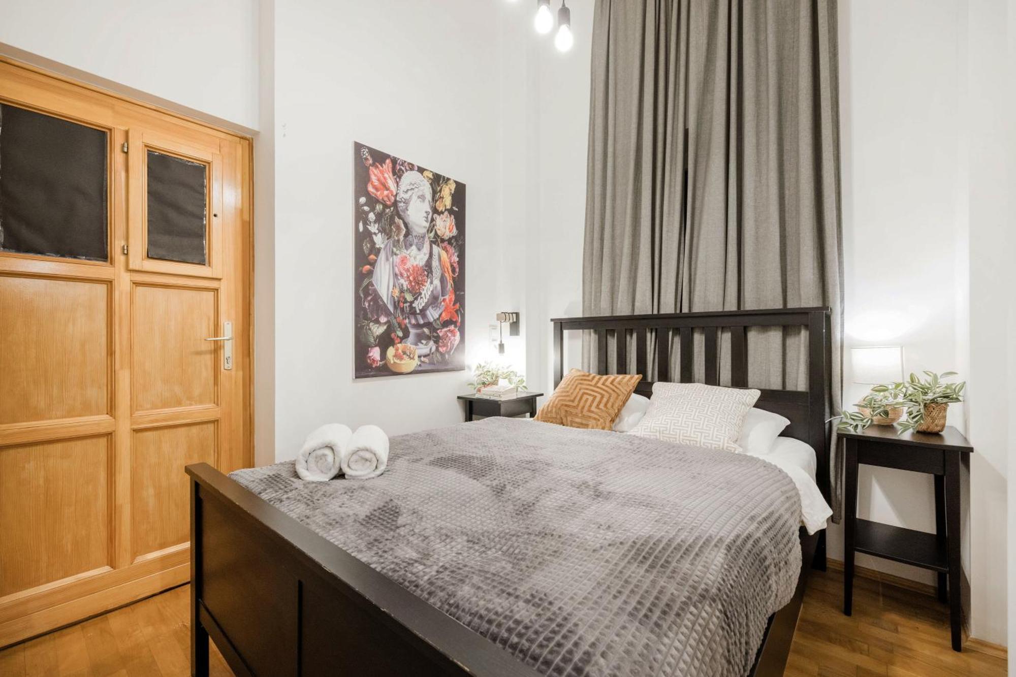 Wellness Wonderland: Garden, Sauna, Jacuzzi In Cbd Budapešť Exteriér fotografie