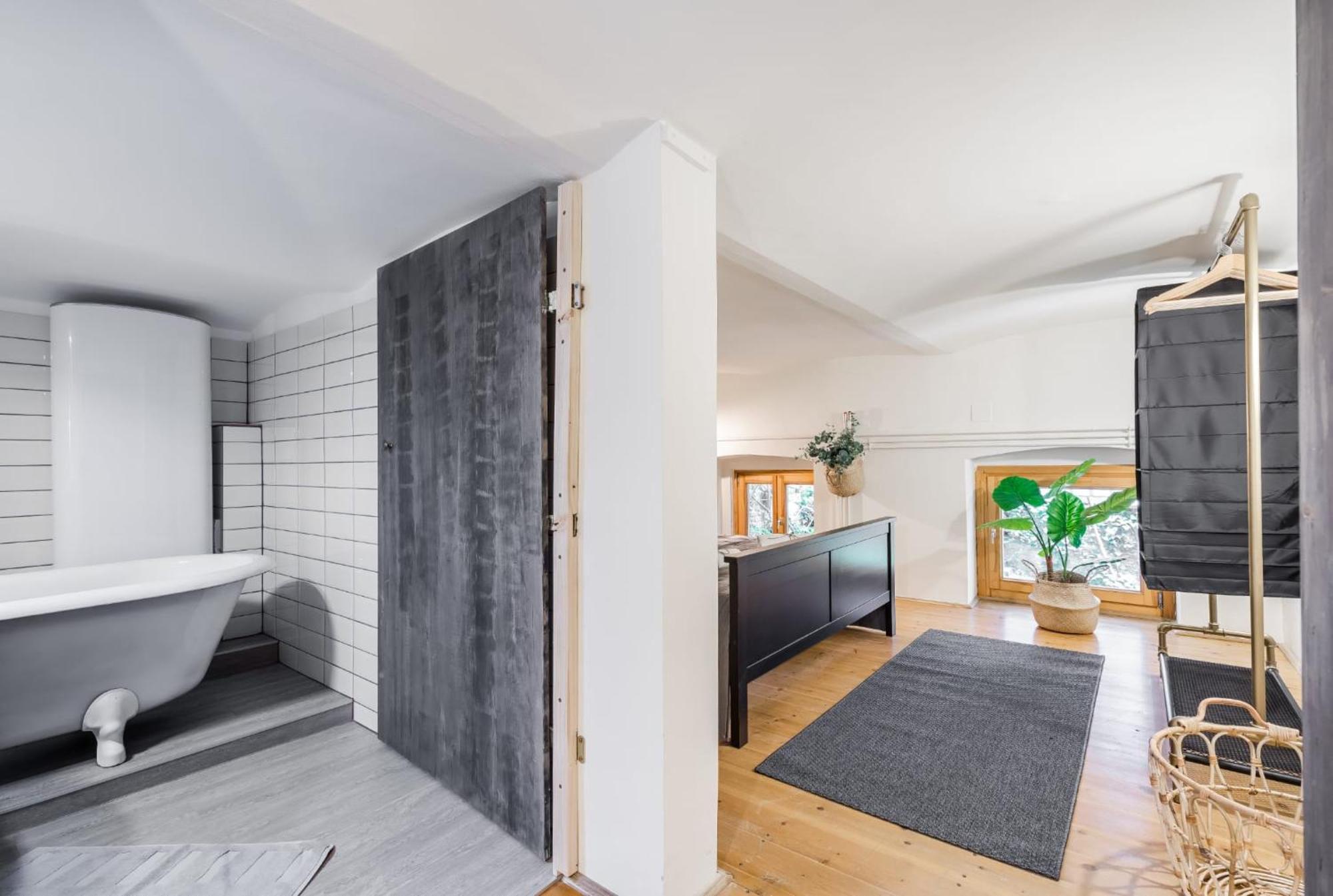 Wellness Wonderland: Garden, Sauna, Jacuzzi In Cbd Budapešť Exteriér fotografie